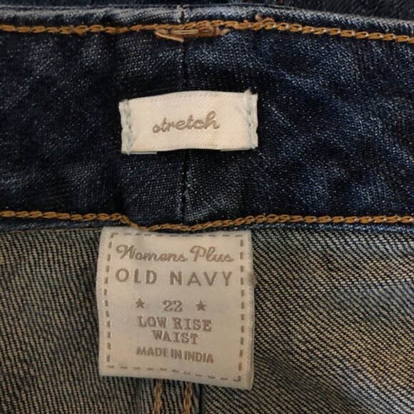 Old Navy Jean Shorts Womens Size 22 Low Rise Waist Stretch Denim - Picture 3 of 7